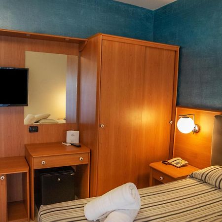 Hotel Paradiso กรอตตัมมาเร ภายนอก รูปภาพ